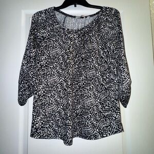 Notations Black and White Leaf Print Blouse